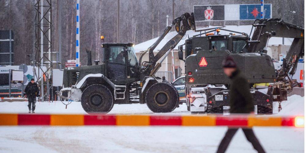 Устанавливают противотанковые «зубы дракона». Эстония готовится к закрытию границы с РФ