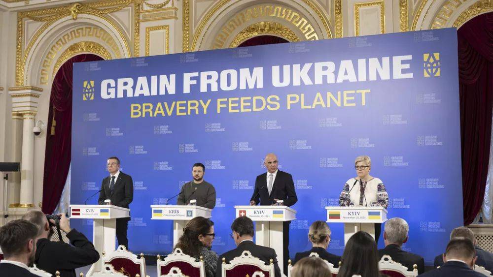 "Зерно из Украины": собрано 100 миллионов долларов