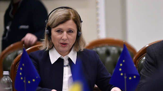В Киев прибыла вице-президент Еврокомиссии, чтобы обсудить вступление в ЕС