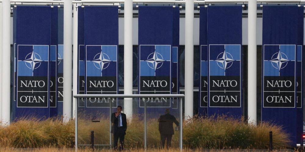 Пригласят ли Киев в НАТО: Помпео спрогнозировал будущую архитектуру безопасности Украины