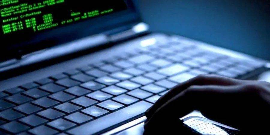 Нанесли ущерб на 3 миллиарда гривен: правоохранители задержали хакеров, которые атаковали ведущие мировые компании