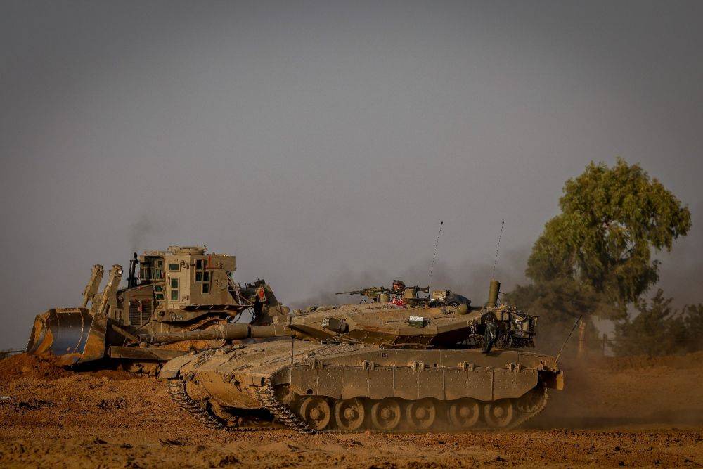 ЦАХАЛ: в секторе Газа против солдат применили 3 взрывных устройства, есть раненые