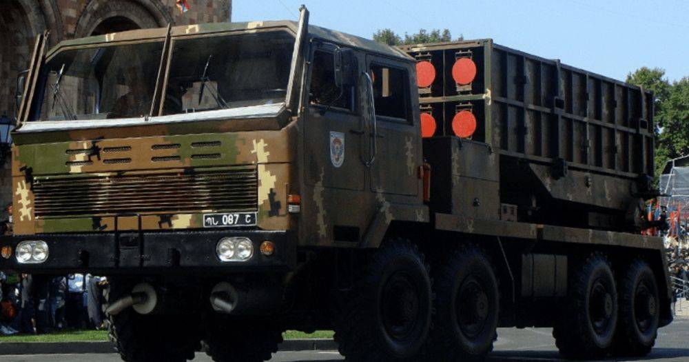 Армянская армия показала редкую китайскую РСЗО WM-80: что известно (фото)