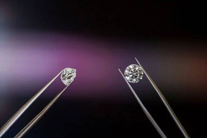 Еврокомиссия одобрила запрет на российские алмазы — AFP