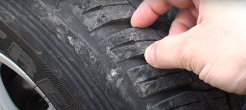 Именно так люди и попадают в аварии: как узнать, что шины на вашем автомобиле скоро приведут к ДТП