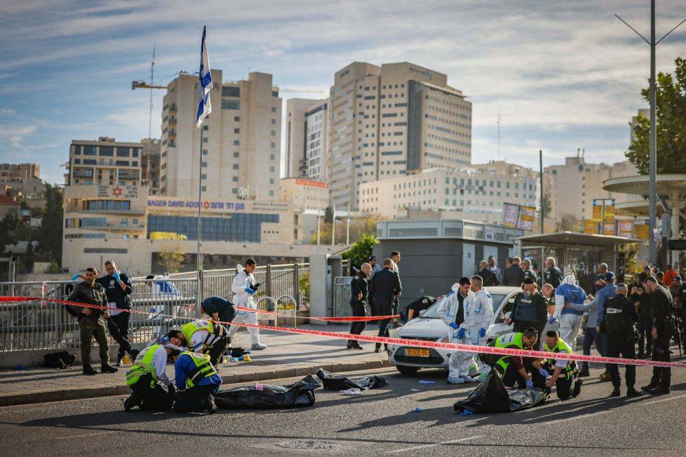 Новые подробности теракта в Иерусалиме, число погибших увеличилось до 3