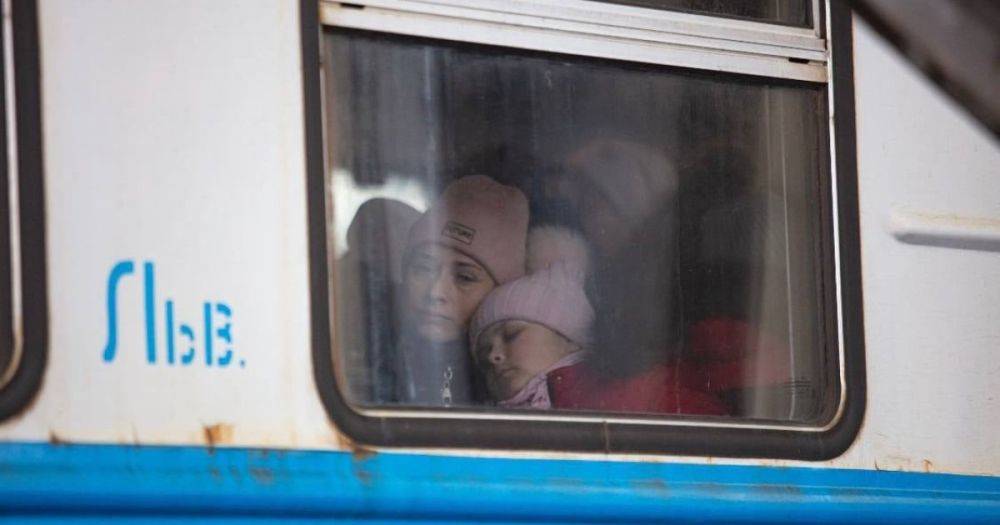 Украинские железнодорожники помогли эвакуировать 4 миллиона человек из районов боевых действий