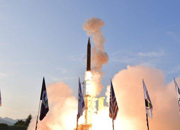 Израиль первым в мире сбил баллистическую ракету в космосе - The Telegraph