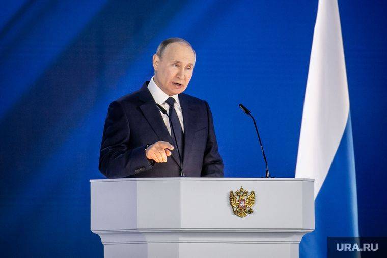 Путин подписал закон об отмене ратификации договора о запрете ядерных испытаний