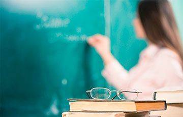 В России спрос на учителей китайского языка подскочил почти на 70%