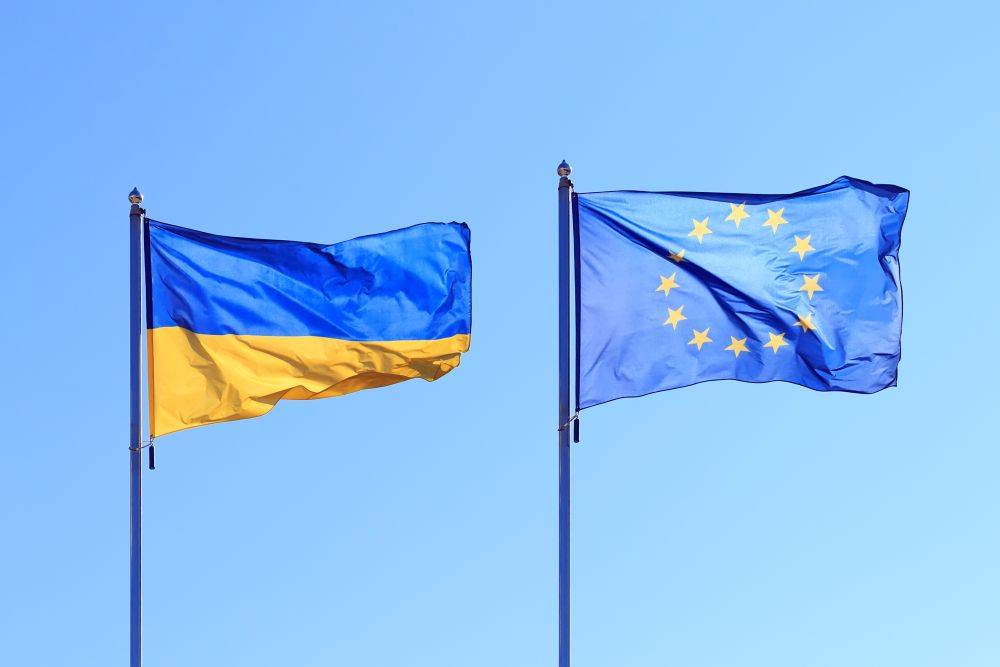 Вступление Украины в ЕС ─ Еврокомиссия рекомендовала начать переговоры по членству