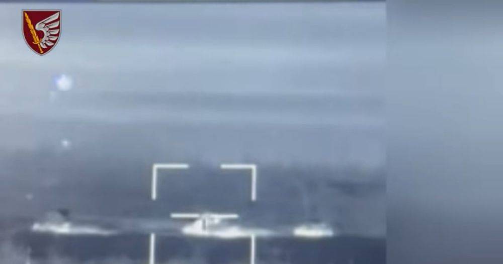 ВС РФ бросили на штурм 79 ОДШБр сразу 19 единиц бронированной техники: ВСУ показали бой (видео)