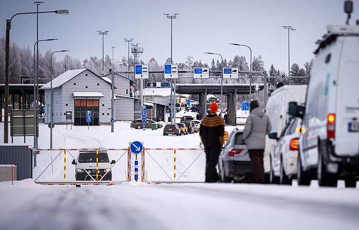 Ilta-Sanomat: Финляндия с 14 декабря откроет три КПП на границе с Россией
