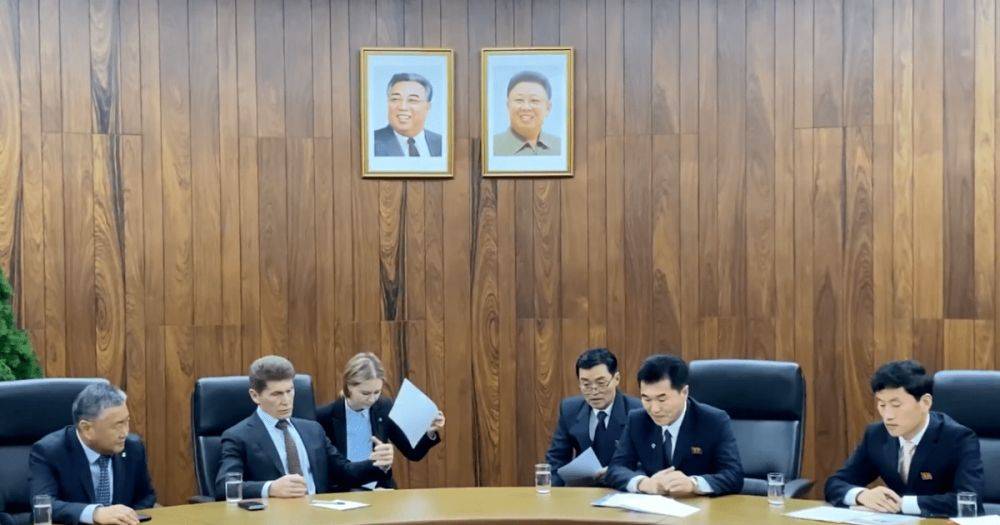 "После долгого перерыва": Северная Корея приняла российскую делегацию (фото, видео)