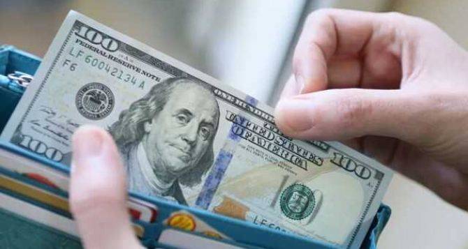 Доллар вырос до 37 грн: Курс валют 14 декабря 2023 года