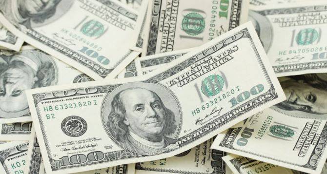 Доллар снова подешевел: Курс валют на 15 декабря 2023 года