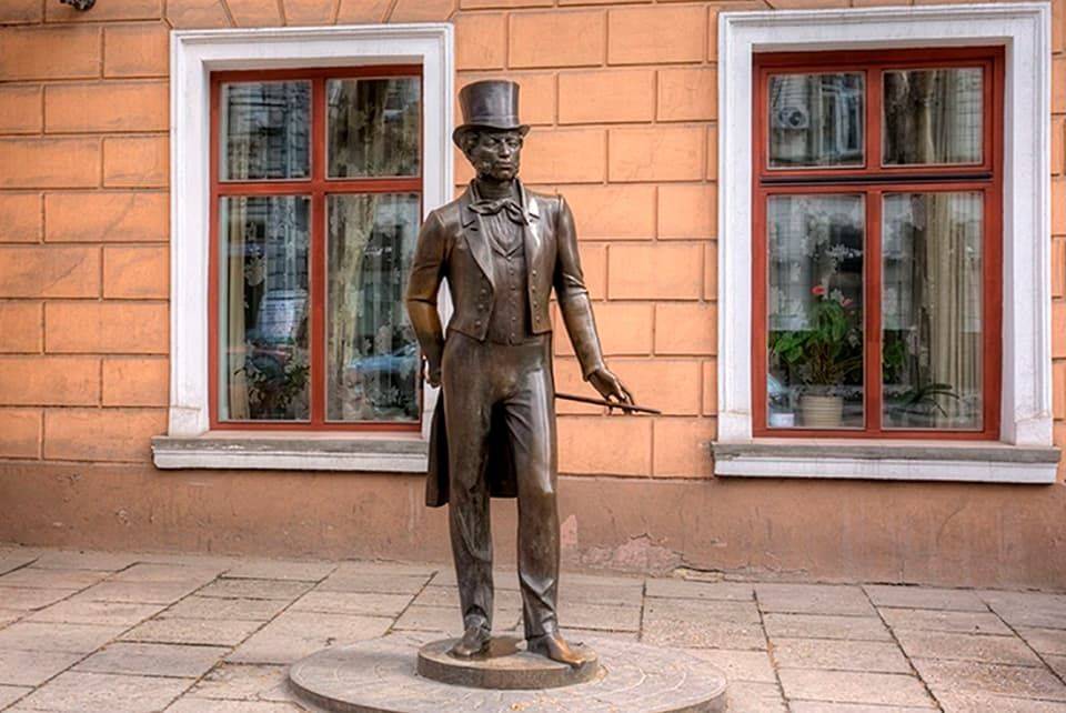 В Одессе рекомендуют убрать орден Ленина и памятник Пушкину | Новости Одессы