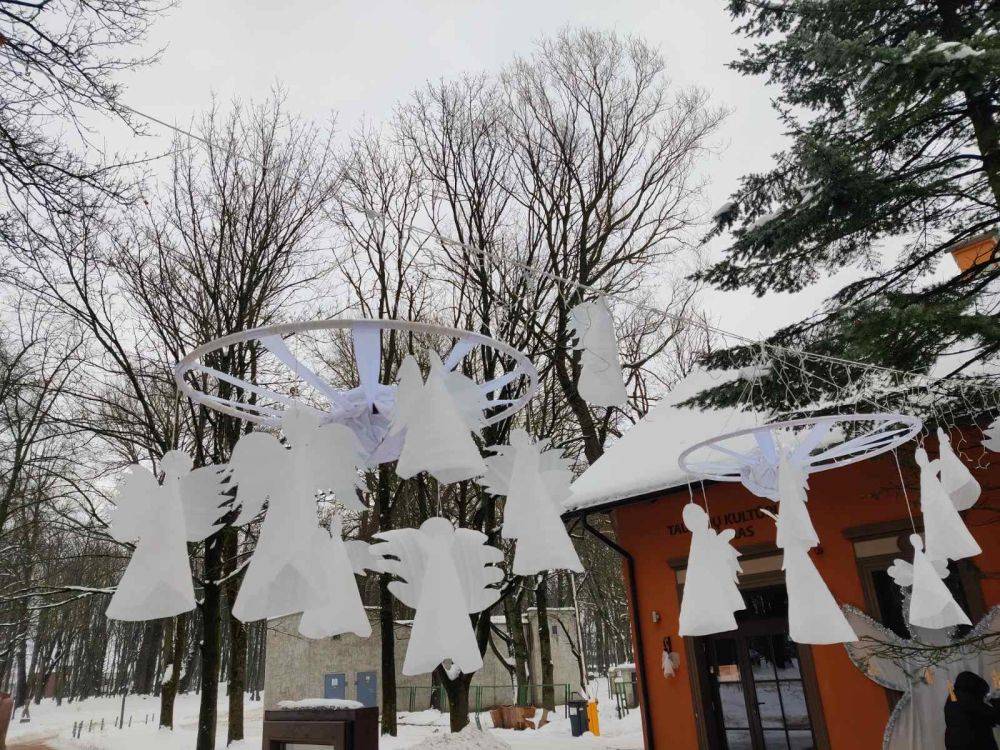 В Клайпеде - Рождественский «Сад ангелов»