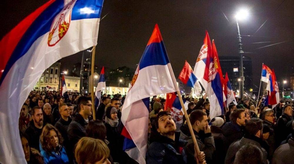 В Сербии начались протесты против результатов парламентских выборов
