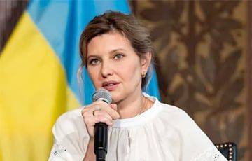 Зеленская выступила против выдвижения ее мужа на второй президентский срок
