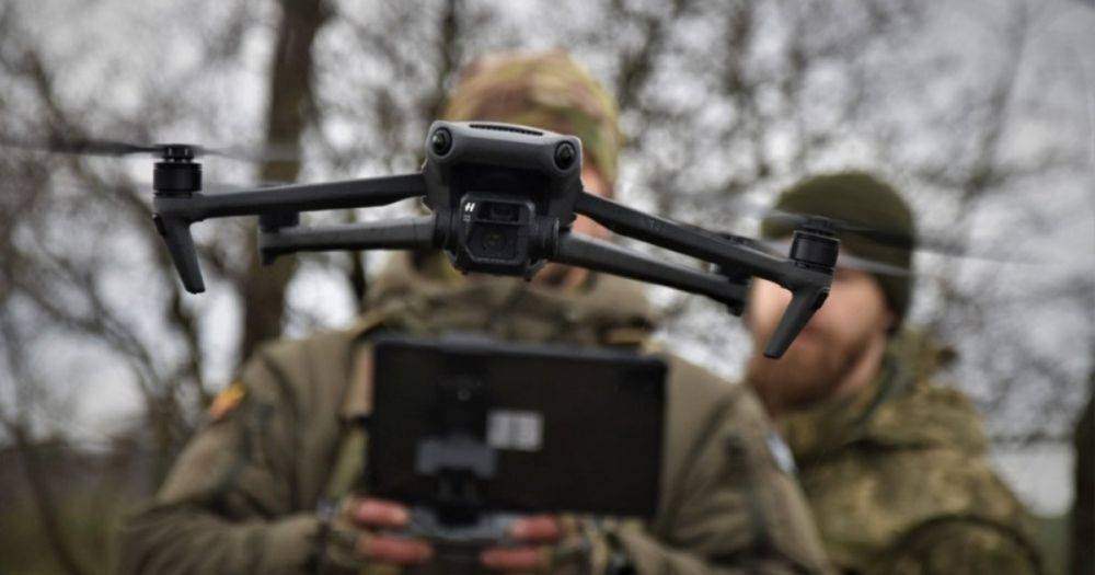 "Самое главное — количество": ВСУ сдерживают атаки ВС РФ в районе Авдеевки дронами (видео)