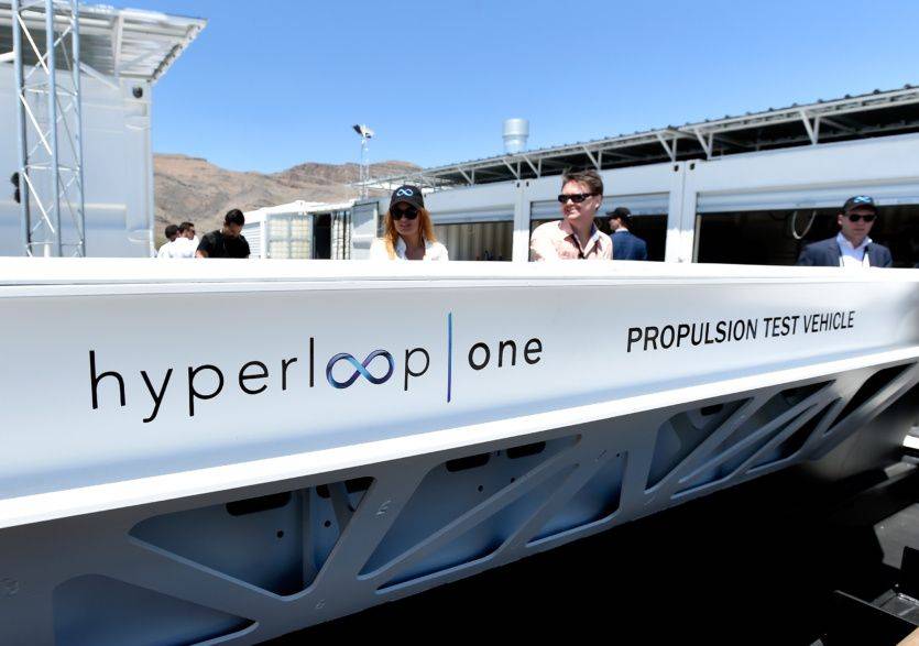 Hyperloop One закрывается. Когда-то она хотела проложить скоростную систему транспортировки между Европой и Китаем