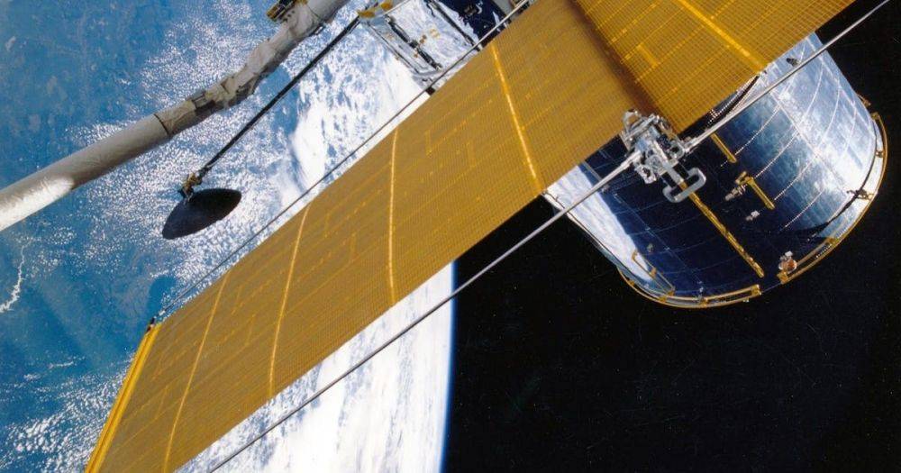 Даже не вышел на орбиту: Роскосмос преувеличил достижения спутника "Арктика-М2"