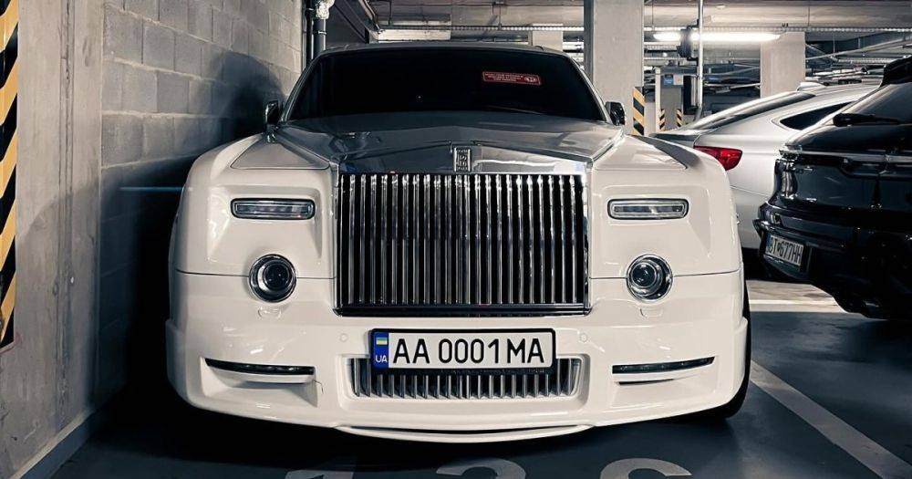 В Европе заметили редчайший тюнингованный Rolls-Royce на украинских номерах (фото)