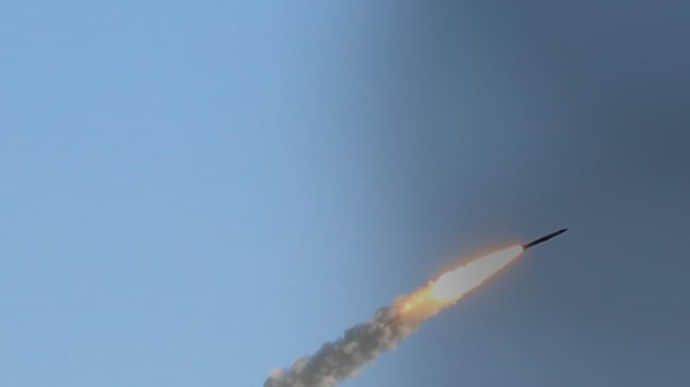 Воздушные силы сбили две российские ракеты, которые шли на Днепр