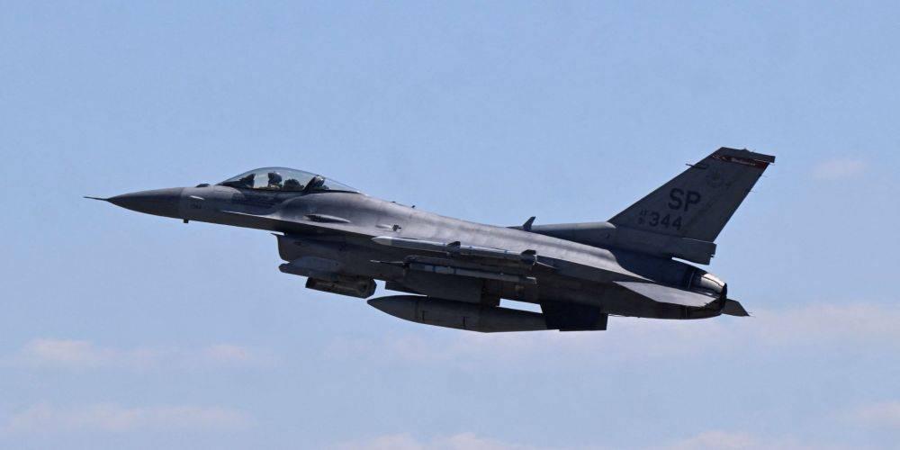 У Украины «грандиозные планы» на истребители F-16 — Игнат