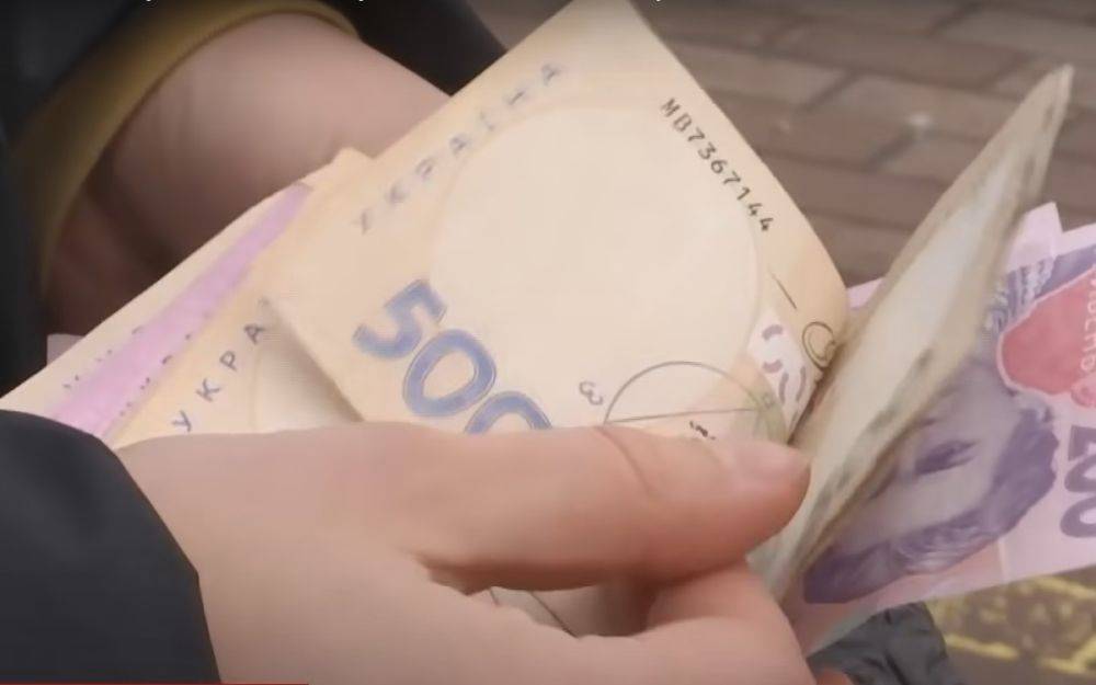 До 50 тысяч гривен в руки: украинцам, пострадавшим от войны, выплатят новый вид помощи