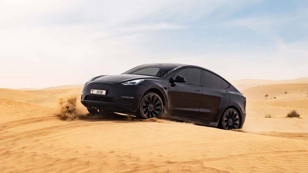 Tesla готовит обновленную Model Y для Китая на второе полугодие 2024 года на фоне конкуренции с BYD, которая уже в этом году станет №1 в мире
