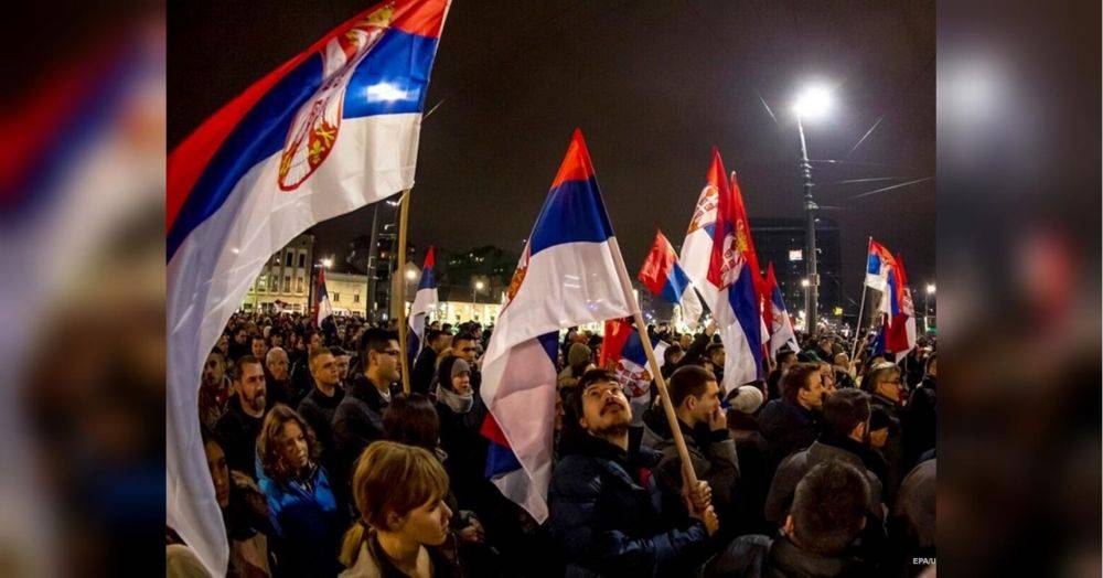Сербский Майдан: власти в Белграде угрожают жестко подавить массовые акции протеста несогласных с результатами парламентских выборов
