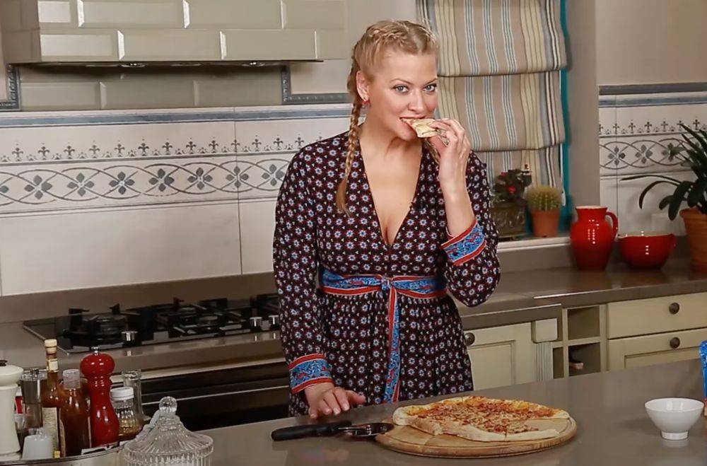 Итальянский секрет: "Мастер Шеф" Литвинова раскрыла рецепт самой вкусной пиццы в домашних условиях