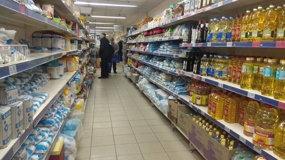 Больше не нужно переплачивать: в каких супермаркетах можно дешевле скупиться накануне Нового года - цены