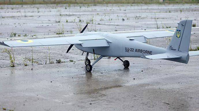 Самая масштабная атака по рф: ВСУ отправили больше 70 дронов по военным объектам и заводам - подробности