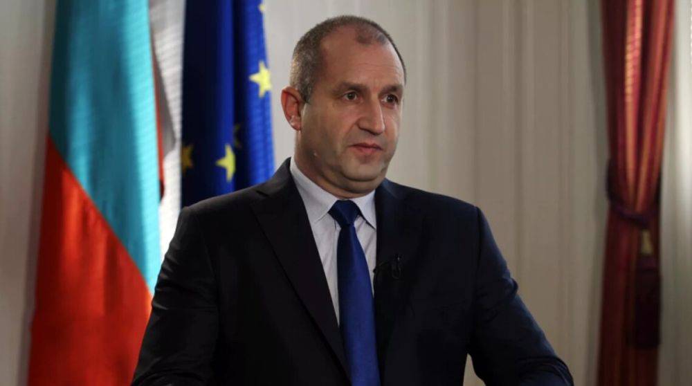 Президент Болгарии ветировал соглашение о поставке Украине БТР