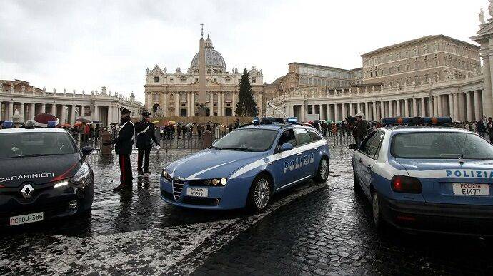 Италия усилила охрану дипмиссий из-за серии атак по всему миру