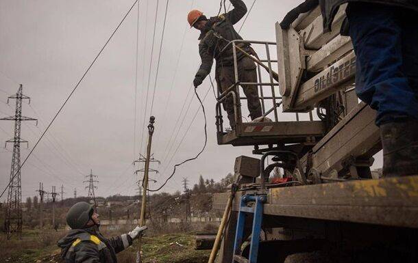 Киев и две области вернулись к стабилизационным графикам отключения света