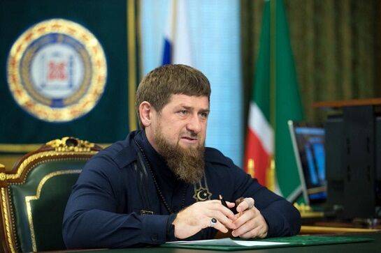 Парламент Чечни наделил Рамзана Кадырова титулом "отец народа"