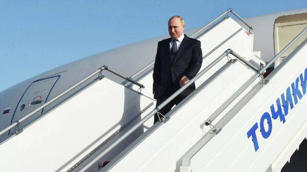 Посол России заявил, что визит Путина в Душанбе "стоит на повестке дня"