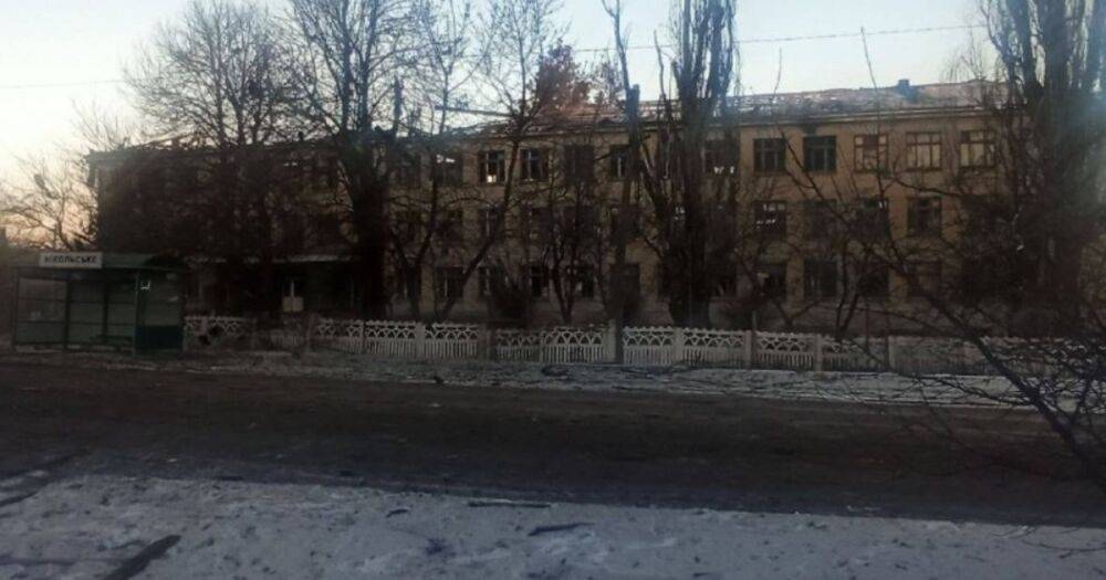 "Бавовна" в Мариуполе: в результате обстрела уничтожена казарма ВС РФ, — советник мэра (фото)