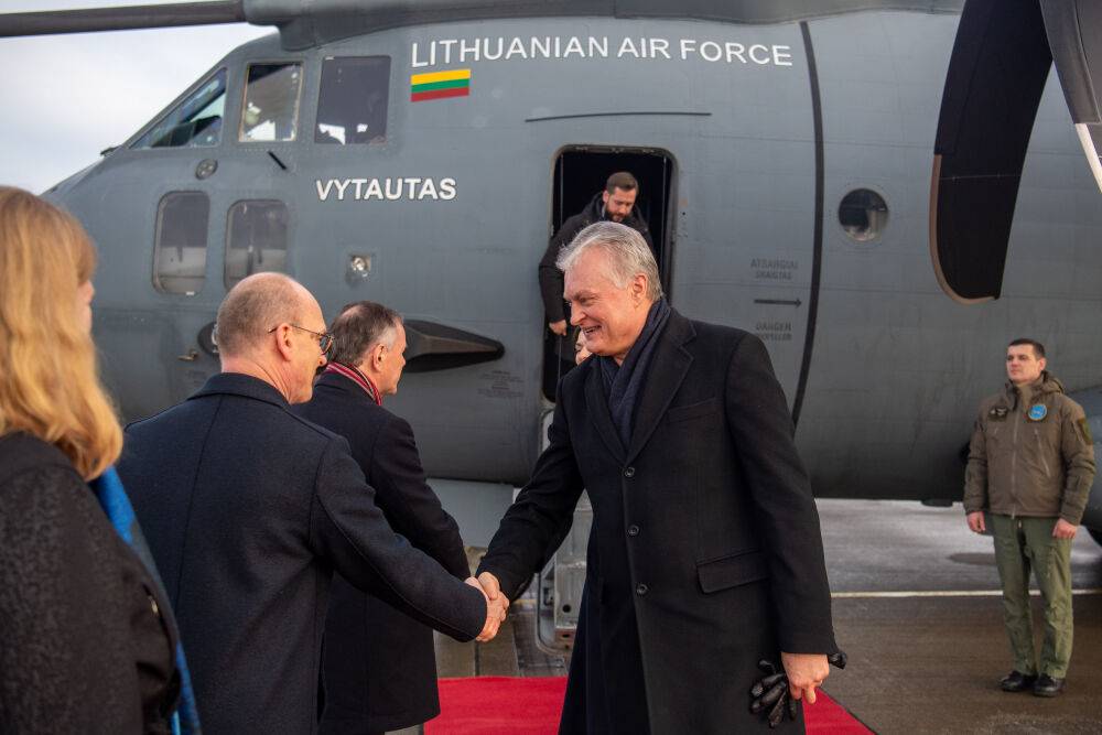 Президент в Норвегии: Литва готова участвовать в ремонте переданных Украине NASAMS