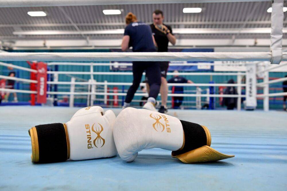 Сборная Великобритании по боксу будет бойкотировать женский ЧМ-2023 из-за допуска на турнир российских спортсменов