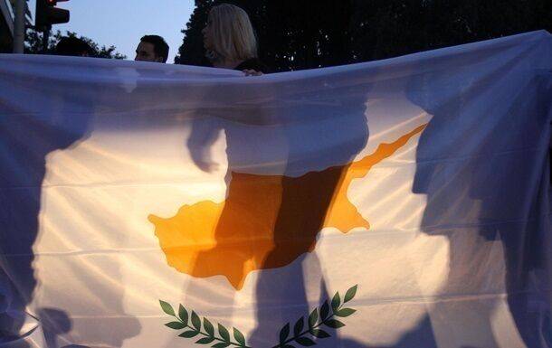Кипр продлил временную защиту для украинцев