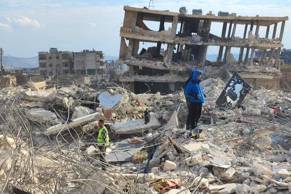 Число погибших от землетрясения в Турции и Сирии превысило 41 000 человек