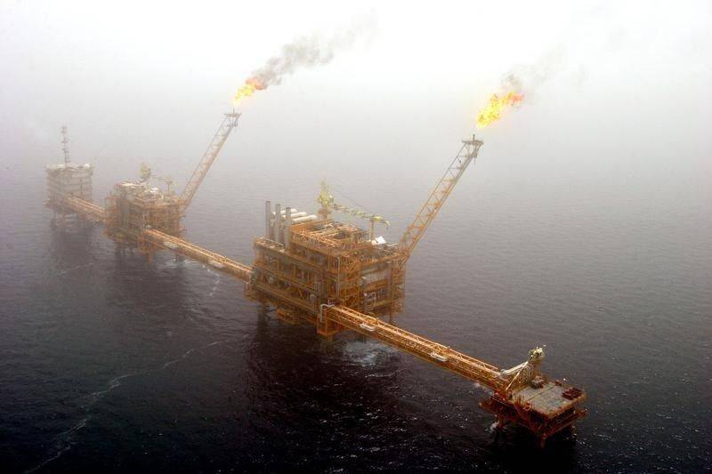 Нефть перешла к снижению на росте запасов в США, Brent подешевела до $85,08 за баррель