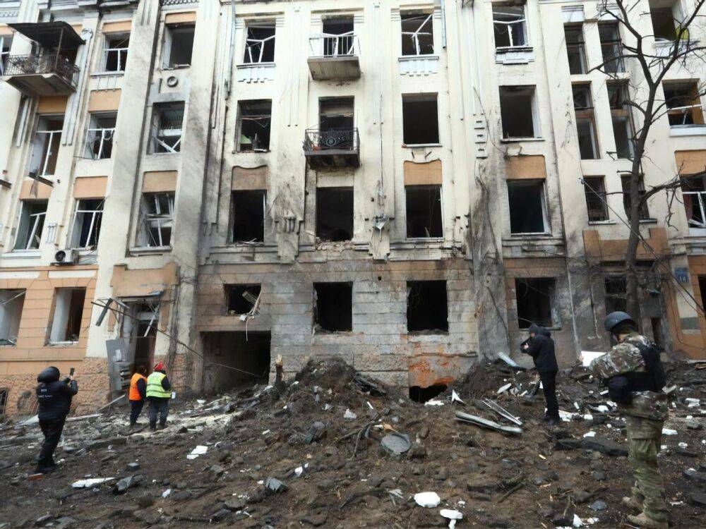 Терехов рассказал, сколько сейчас людей находится в Харькове, и какие убытки город понес из-за обстрелов