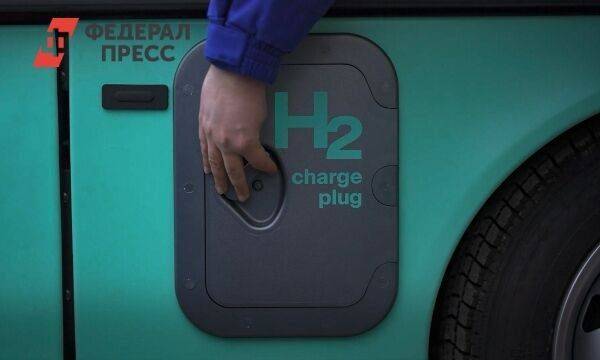 «Газпром нефть» протестировала в Московской области гибридные электромобили для грузоперевозок