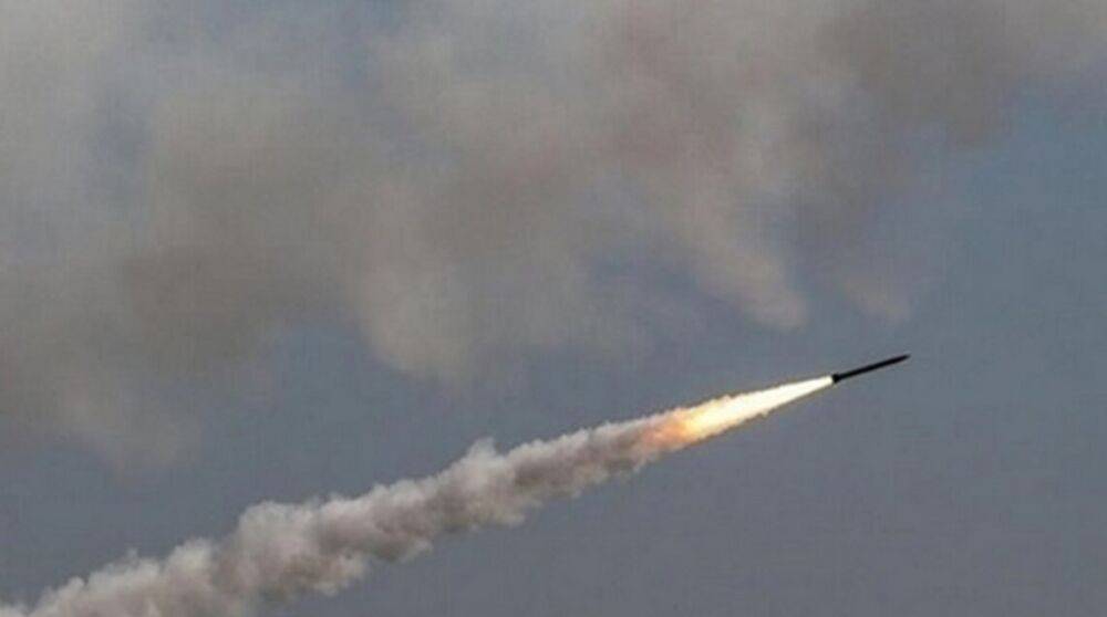 Россияне снова запустили ракеты по Украине: ПВО уже работает по целям